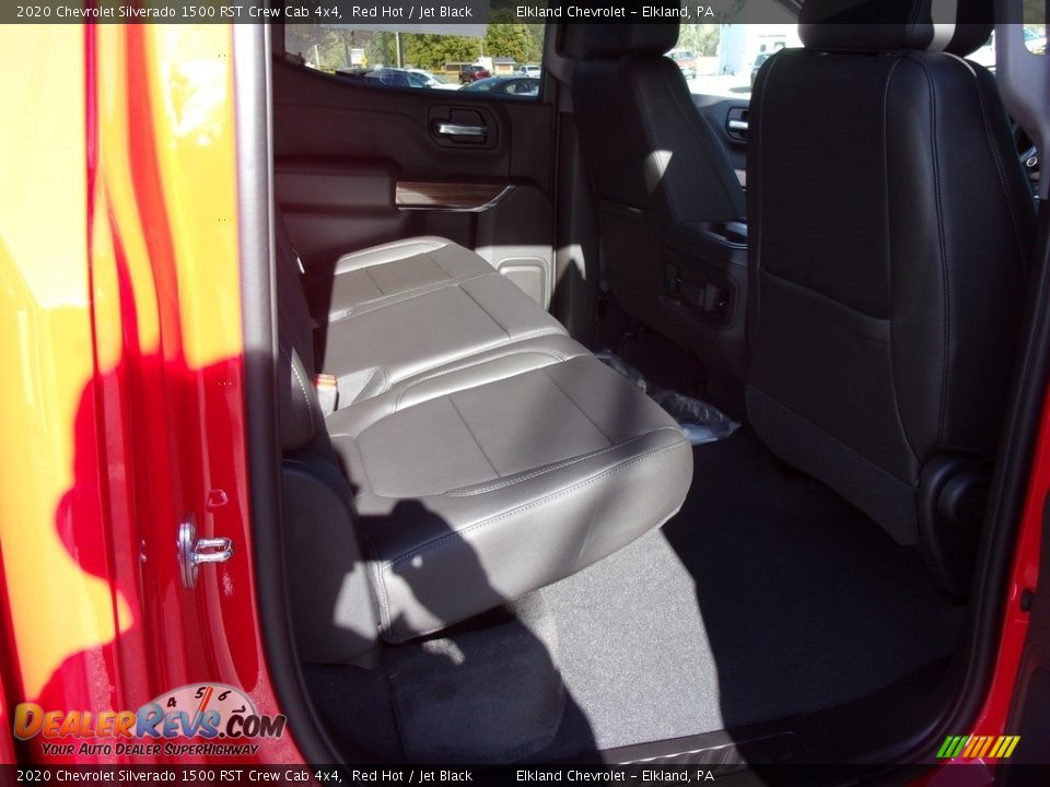 2020 Chevrolet Silverado 1500 RST Crew Cab 4x4 Red Hot / Jet Black Photo #16