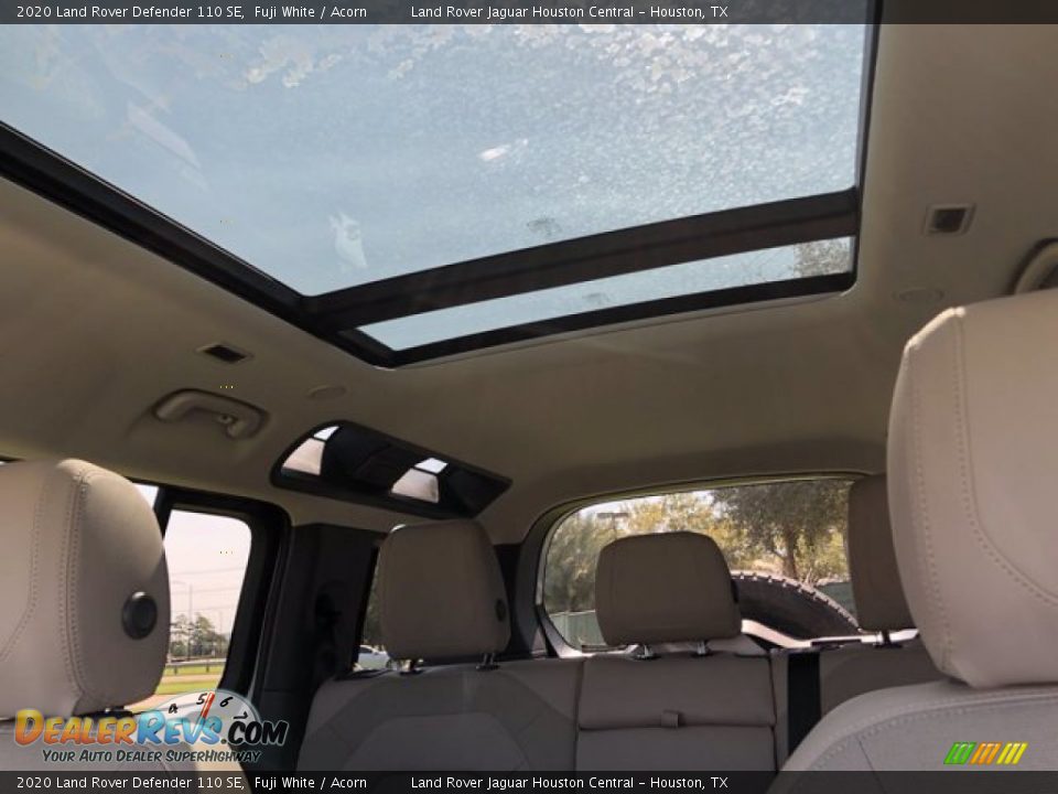 Sunroof of 2020 Land Rover Defender 110 SE Photo #23