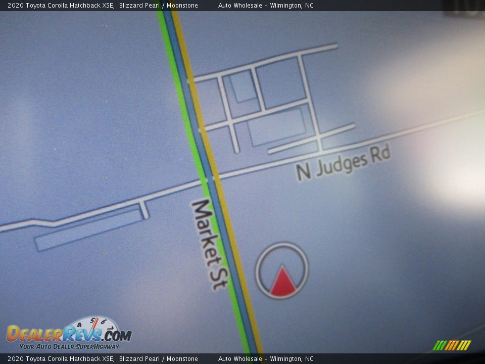 2020 Toyota Corolla Hatchback XSE Blizzard Pearl / Moonstone Photo #16