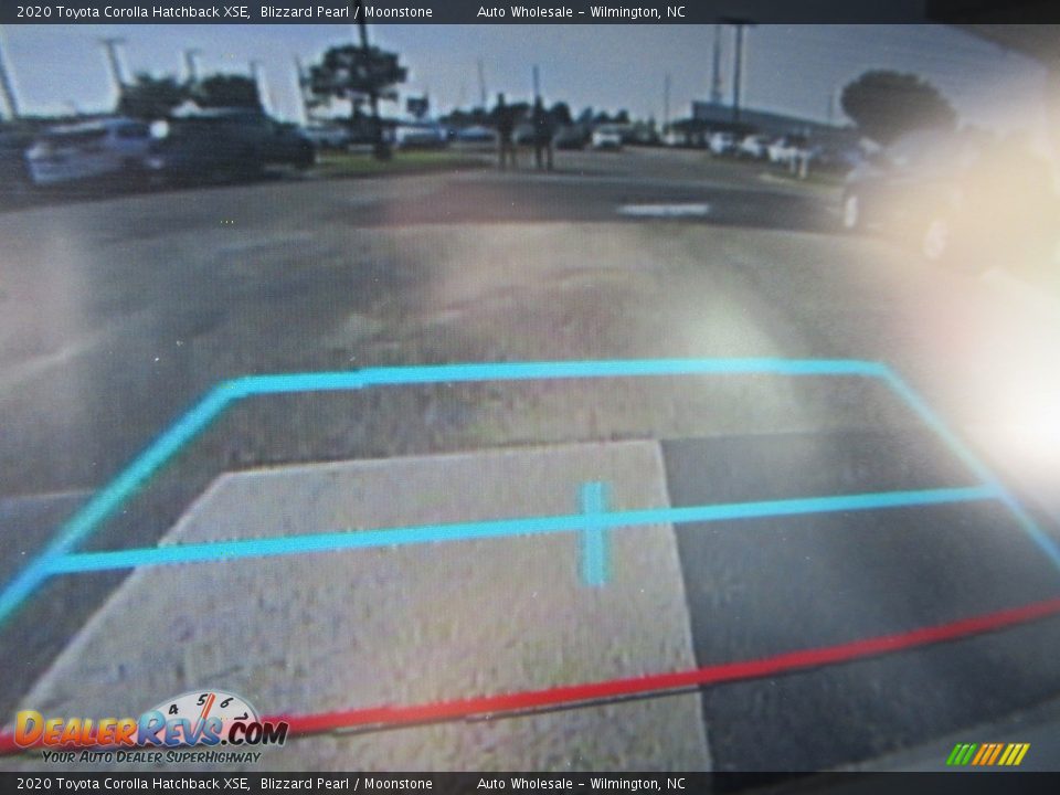 2020 Toyota Corolla Hatchback XSE Blizzard Pearl / Moonstone Photo #18