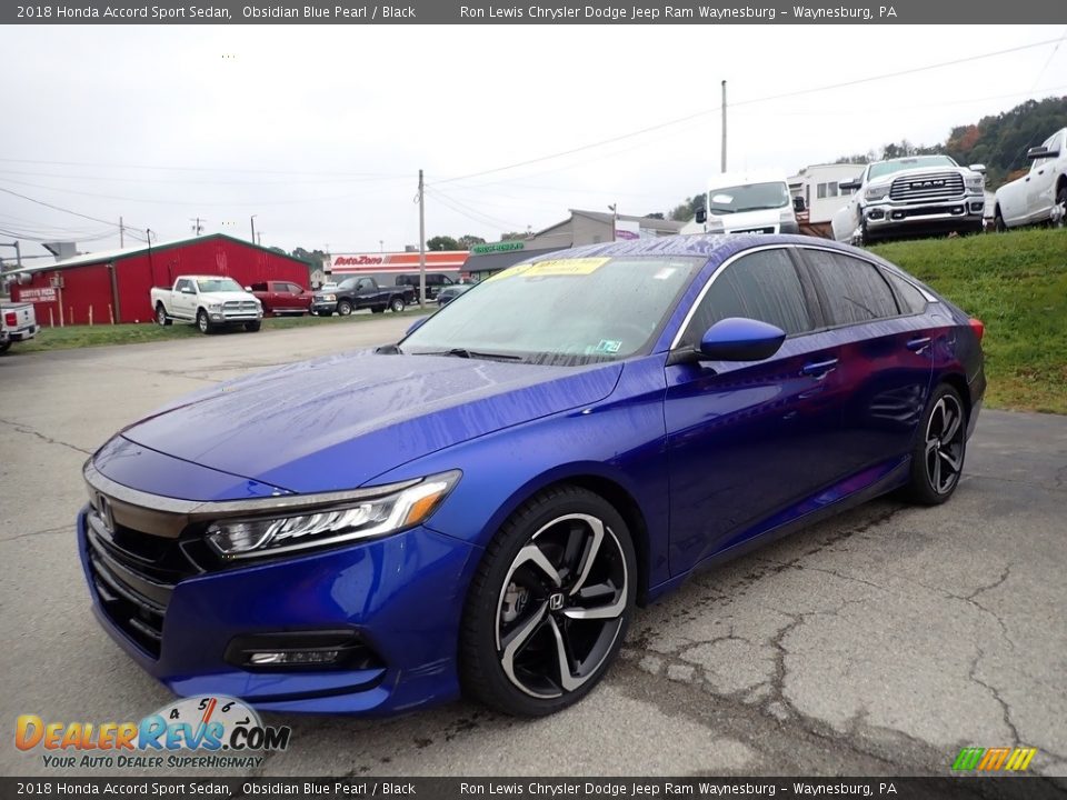 Front 3/4 View of 2018 Honda Accord Sport Sedan Photo #1