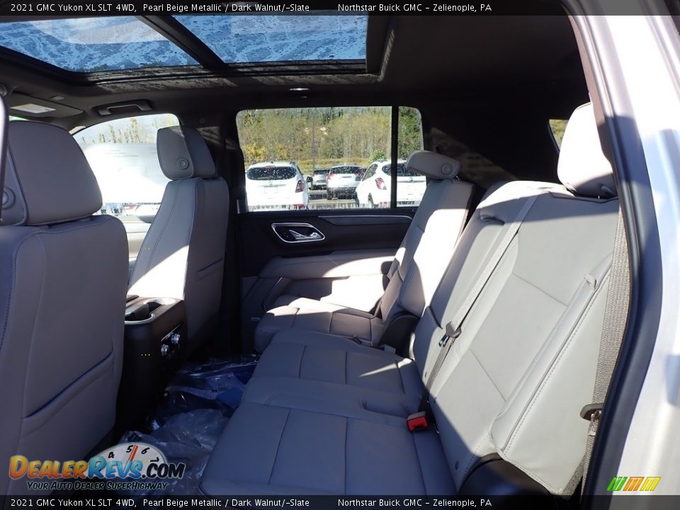 2021 GMC Yukon XL SLT 4WD Pearl Beige Metallic / Dark Walnut/­Slate Photo #14