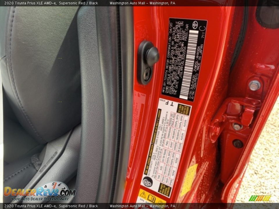 2020 Toyota Prius XLE AWD-e Supersonic Red / Black Photo #33