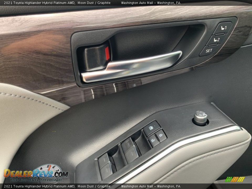 Controls of 2021 Toyota Highlander Hybrid Platinum AWD Photo #4