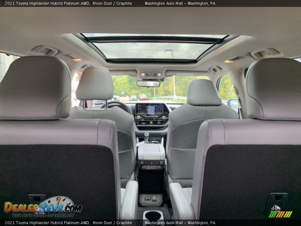 Graphite Interior - 2021 Toyota Highlander Hybrid Platinum AWD Photo #30