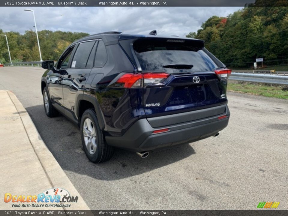 2021 Toyota RAV4 XLE AWD Blueprint / Black Photo #2