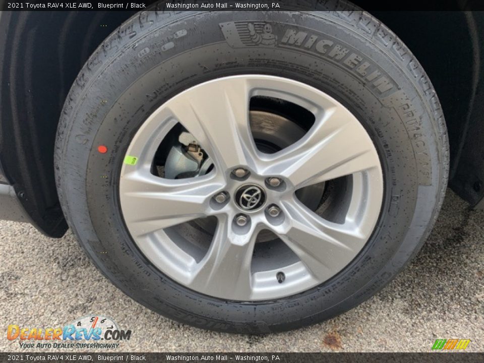 2021 Toyota RAV4 XLE AWD Wheel Photo #36