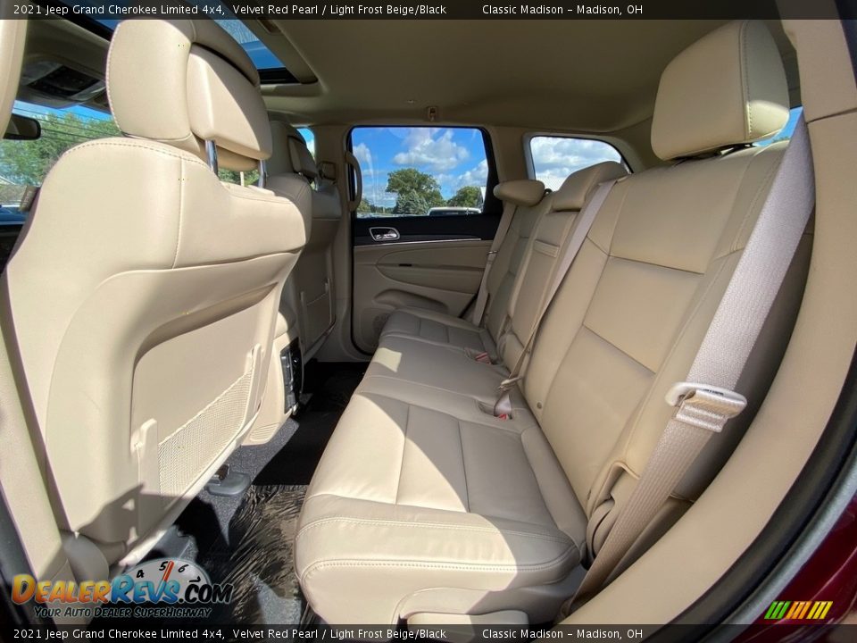 2021 Jeep Grand Cherokee Limited 4x4 Velvet Red Pearl / Light Frost Beige/Black Photo #3