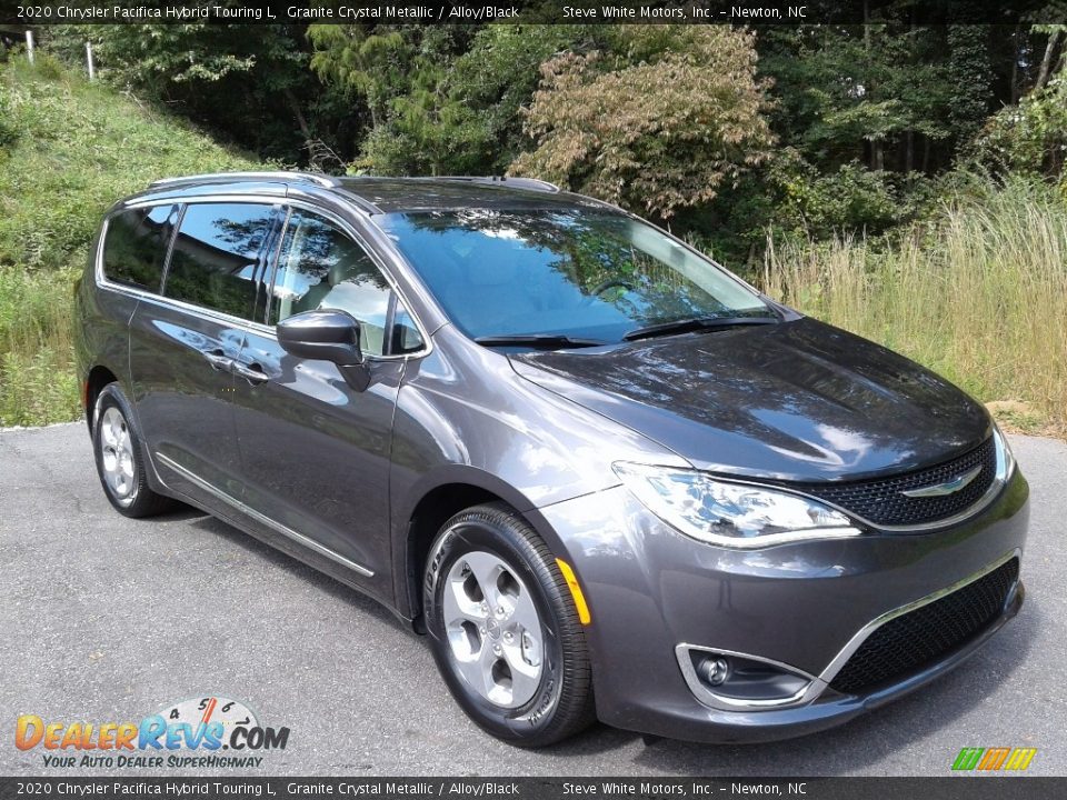 2020 Chrysler Pacifica Hybrid Touring L Granite Crystal Metallic / Alloy/Black Photo #4