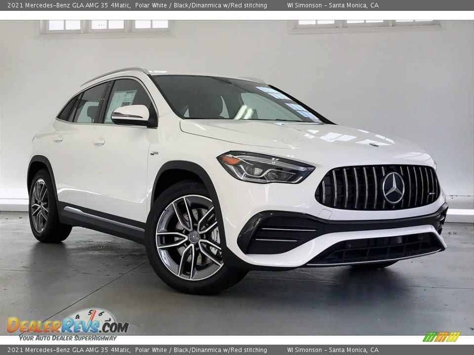 Front 3/4 View of 2021 Mercedes-Benz GLA AMG 35 4Matic Photo #12