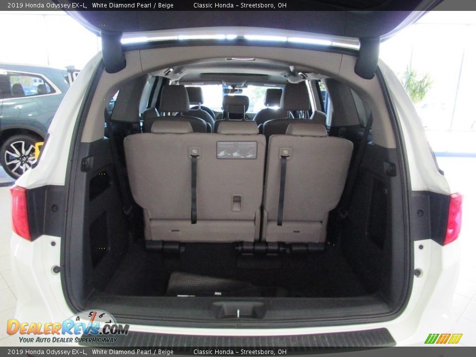 2019 Honda Odyssey EX-L White Diamond Pearl / Beige Photo #21