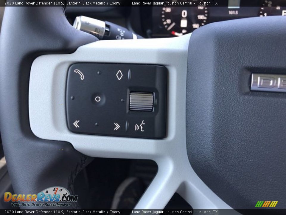 2020 Land Rover Defender 110 S Steering Wheel Photo #18