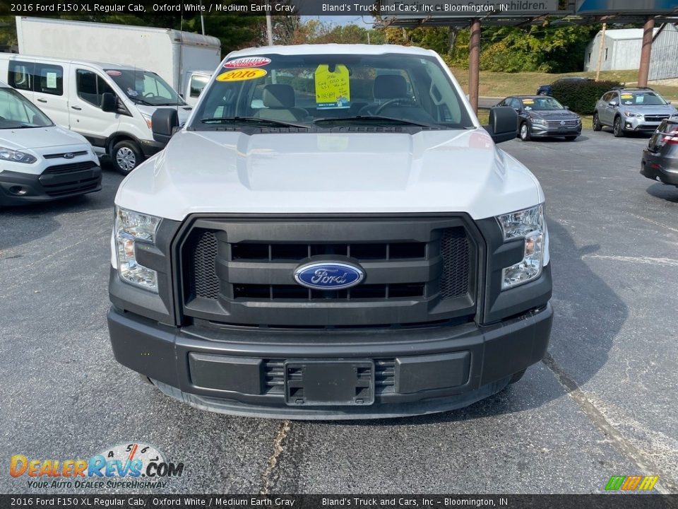 2016 Ford F150 XL Regular Cab Oxford White / Medium Earth Gray Photo #3