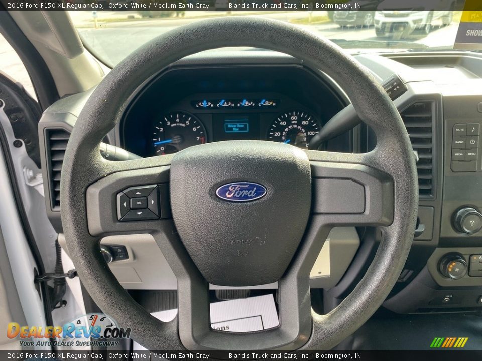 2016 Ford F150 XL Regular Cab Oxford White / Medium Earth Gray Photo #14