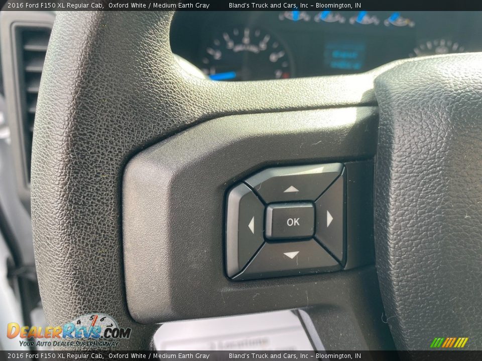 2016 Ford F150 XL Regular Cab Oxford White / Medium Earth Gray Photo #16