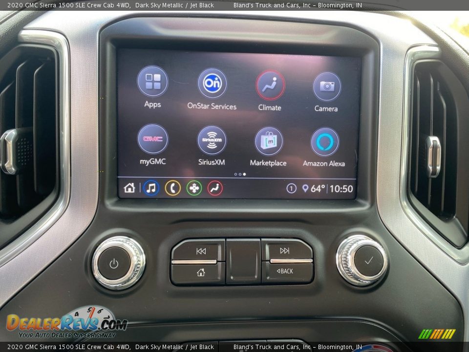 Controls of 2020 GMC Sierra 1500 SLE Crew Cab 4WD Photo #25