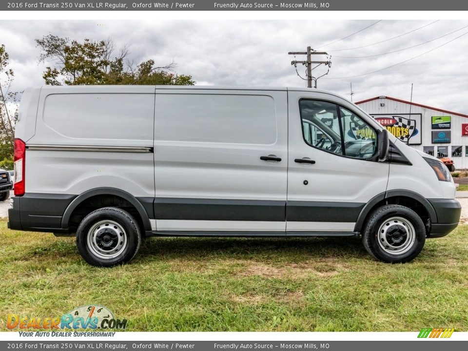 Oxford White 2016 Ford Transit 250 Van XL LR Regular Photo #3