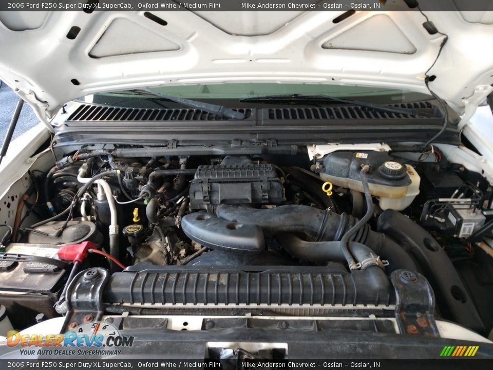 2006 Ford F250 Super Duty XL SuperCab 5.4 Liter SOHC 24V VVT Triton V8 Engine Photo #10