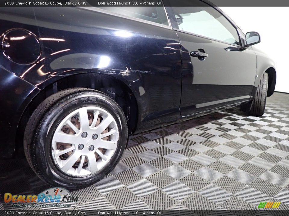 2009 Chevrolet Cobalt LS Coupe Black / Gray Photo #15