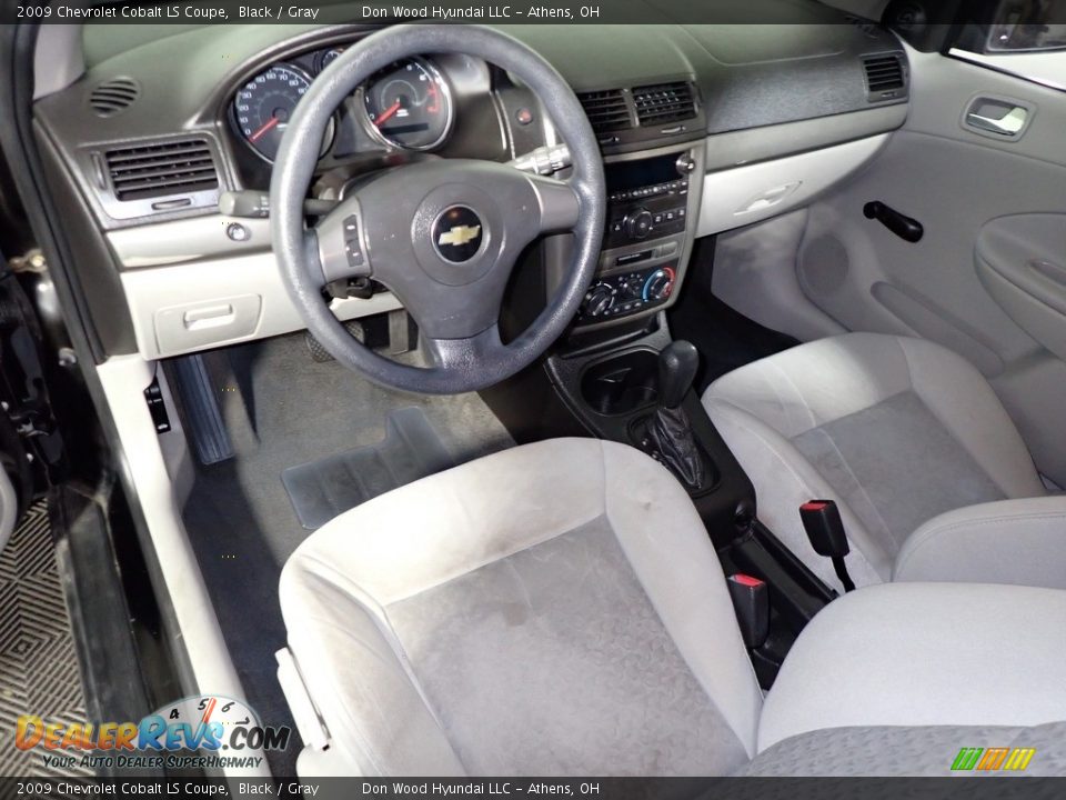 2009 Chevrolet Cobalt LS Coupe Black / Gray Photo #18