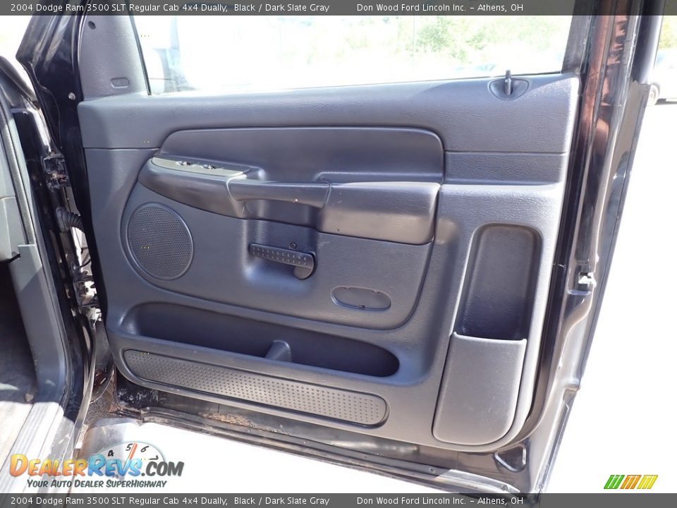 Door Panel of 2004 Dodge Ram 3500 SLT Regular Cab 4x4 Dually Photo #15