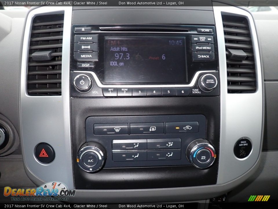 Controls of 2017 Nissan Frontier SV Crew Cab 4x4 Photo #26