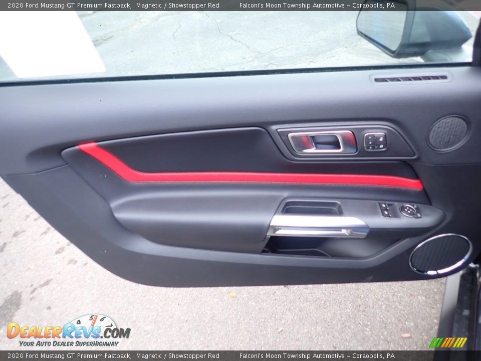 Door Panel of 2020 Ford Mustang GT Premium Fastback Photo #11