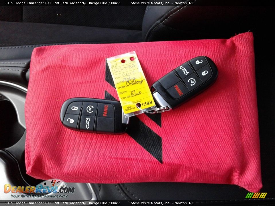 2019 Dodge Challenger R/T Scat Pack Widebody Indigo Blue / Black Photo #29