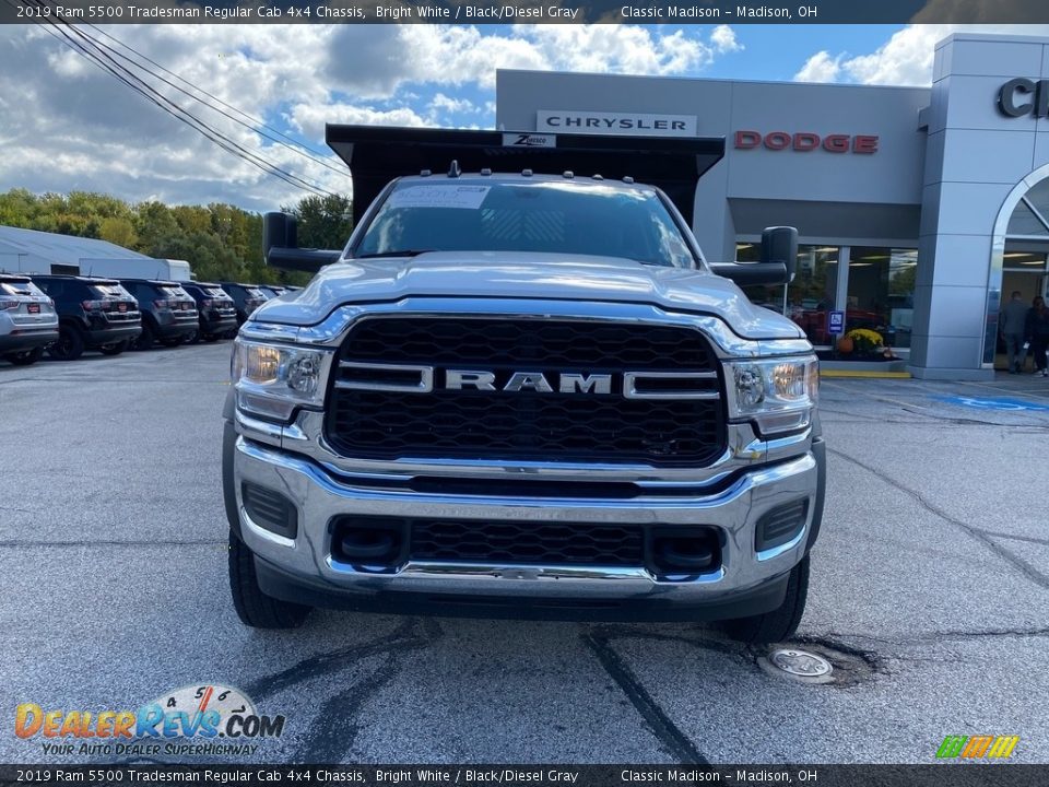 2019 Ram 5500 Tradesman Regular Cab 4x4 Chassis Bright White / Black/Diesel Gray Photo #4