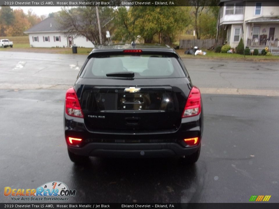 2019 Chevrolet Trax LS AWD Mosaic Black Metallic / Jet Black Photo #6