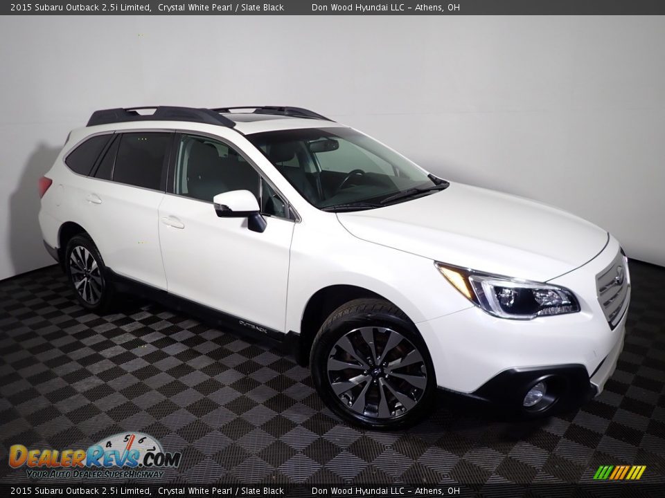Front 3/4 View of 2015 Subaru Outback 2.5i Limited Photo #2