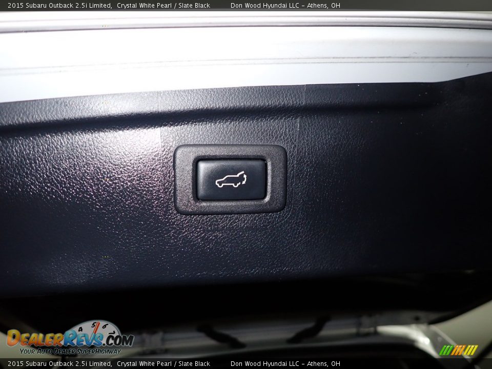 2015 Subaru Outback 2.5i Limited Crystal White Pearl / Slate Black Photo #15