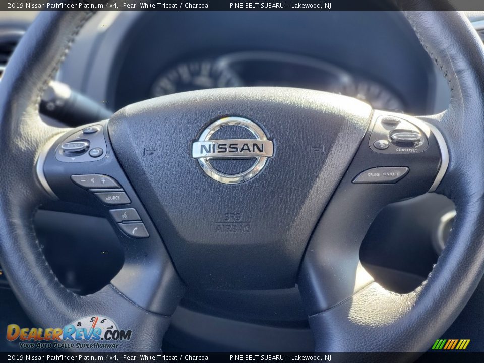 2019 Nissan Pathfinder Platinum 4x4 Pearl White Tricoat / Charcoal Photo #12
