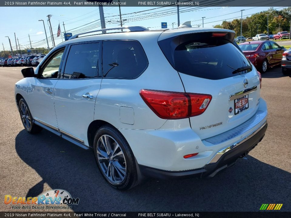 2019 Nissan Pathfinder Platinum 4x4 Pearl White Tricoat / Charcoal Photo #23
