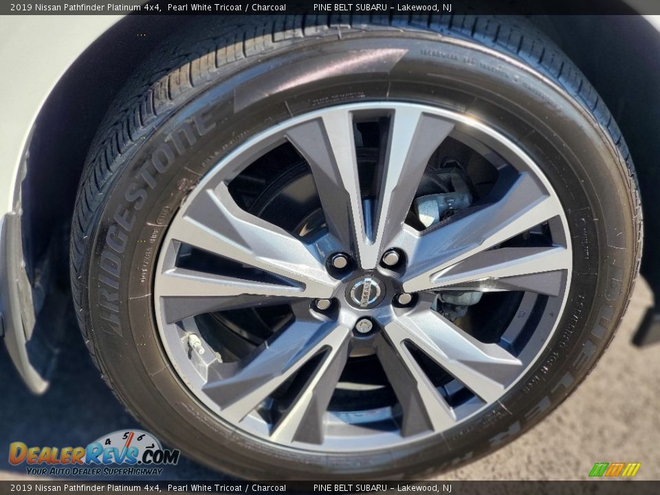 2019 Nissan Pathfinder Platinum 4x4 Pearl White Tricoat / Charcoal Photo #27