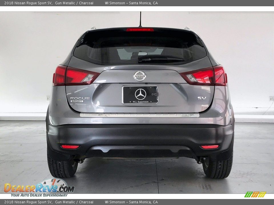 2018 Nissan Rogue Sport SV Gun Metallic / Charcoal Photo #3