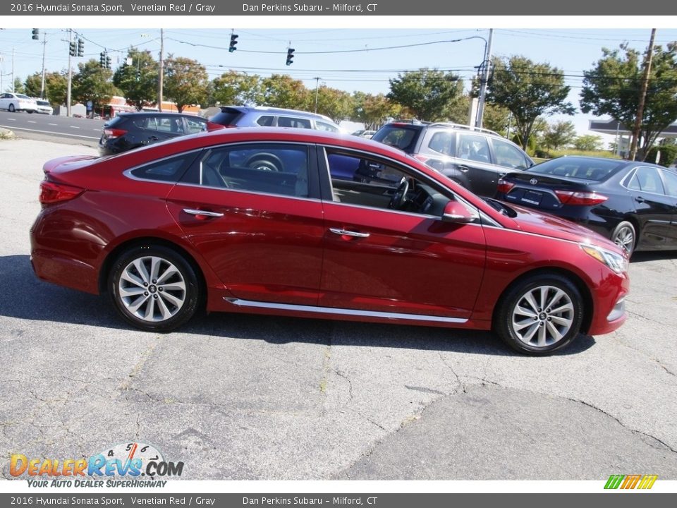 2016 Hyundai Sonata Sport Venetian Red / Gray Photo #4