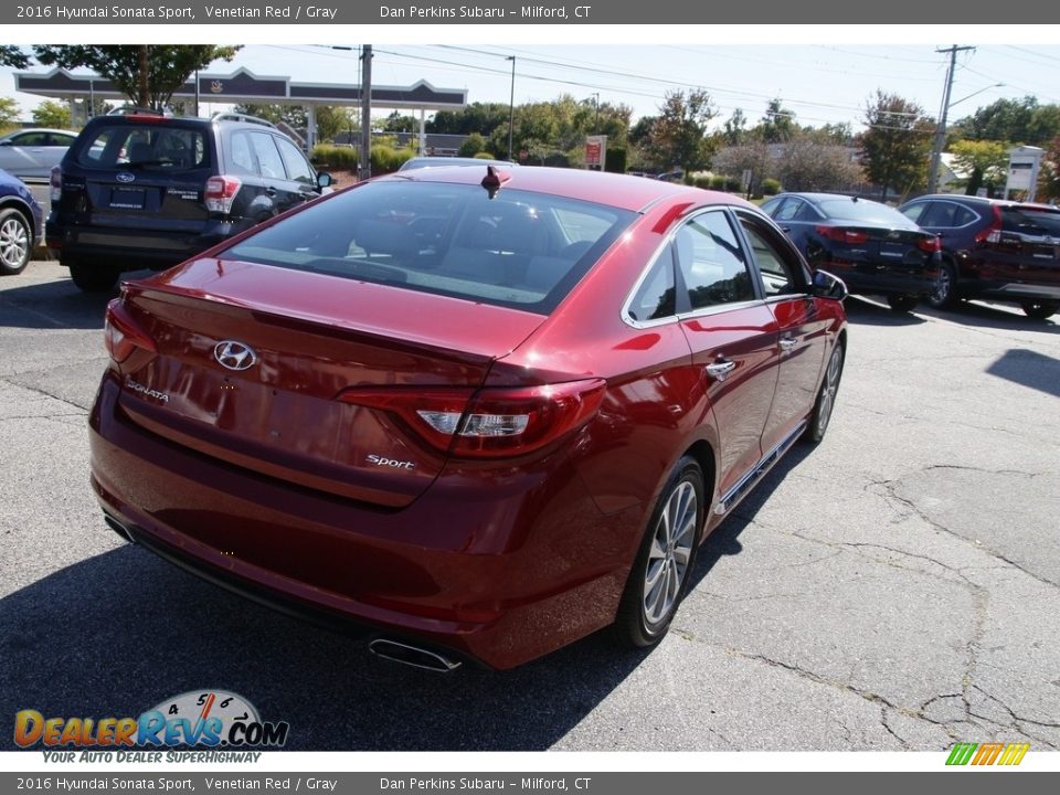 2016 Hyundai Sonata Sport Venetian Red / Gray Photo #5