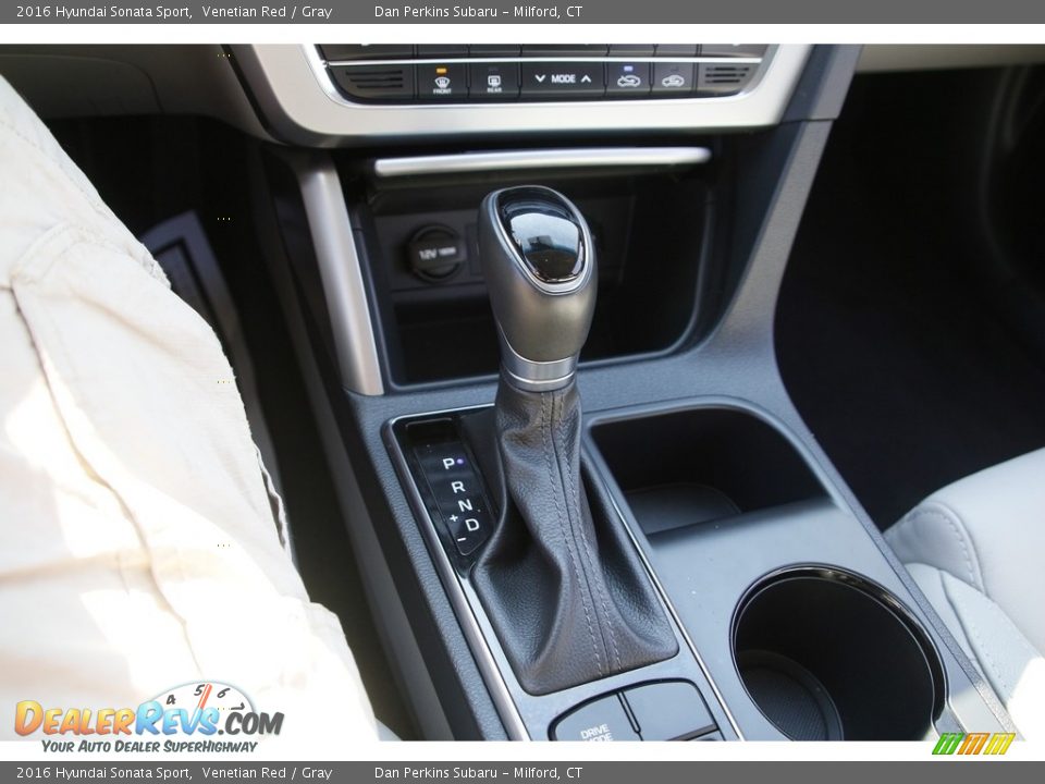 2016 Hyundai Sonata Sport Venetian Red / Gray Photo #20