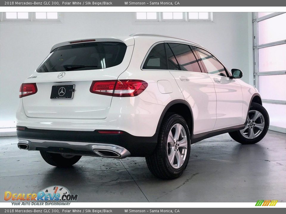 2018 Mercedes-Benz GLC 300 Polar White / Silk Beige/Black Photo #16