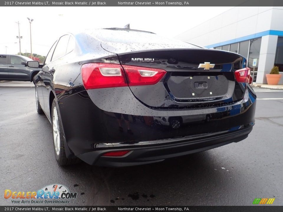 2017 Chevrolet Malibu LT Mosaic Black Metallic / Jet Black Photo #5
