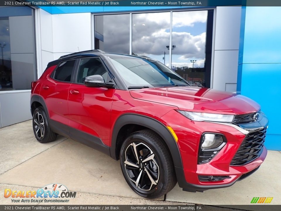 Front 3/4 View of 2021 Chevrolet TrailBlazer RS AWD Photo #2