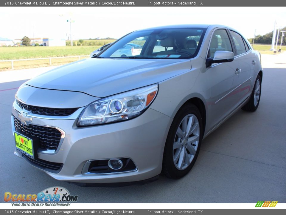 2015 Chevrolet Malibu LT Champagne Silver Metallic / Cocoa/Light Neutral Photo #4