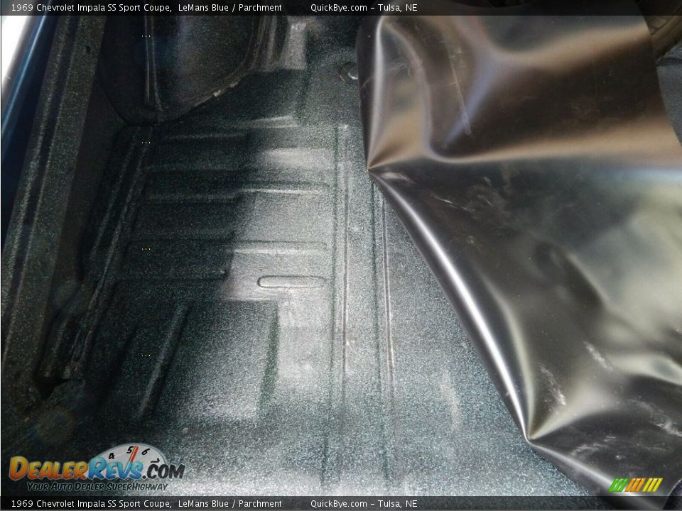 1969 Chevrolet Impala SS Sport Coupe Trunk Photo #10