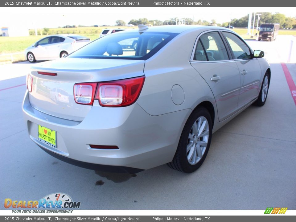 2015 Chevrolet Malibu LT Champagne Silver Metallic / Cocoa/Light Neutral Photo #8