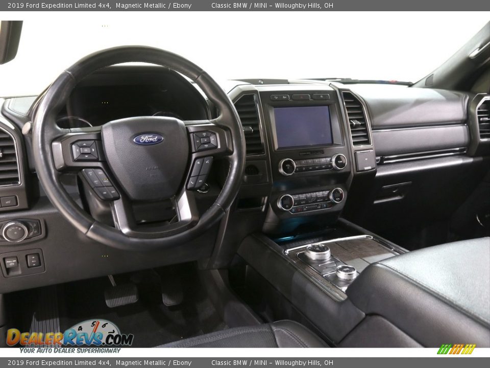 Dashboard of 2019 Ford Expedition Limited 4x4 Photo #9