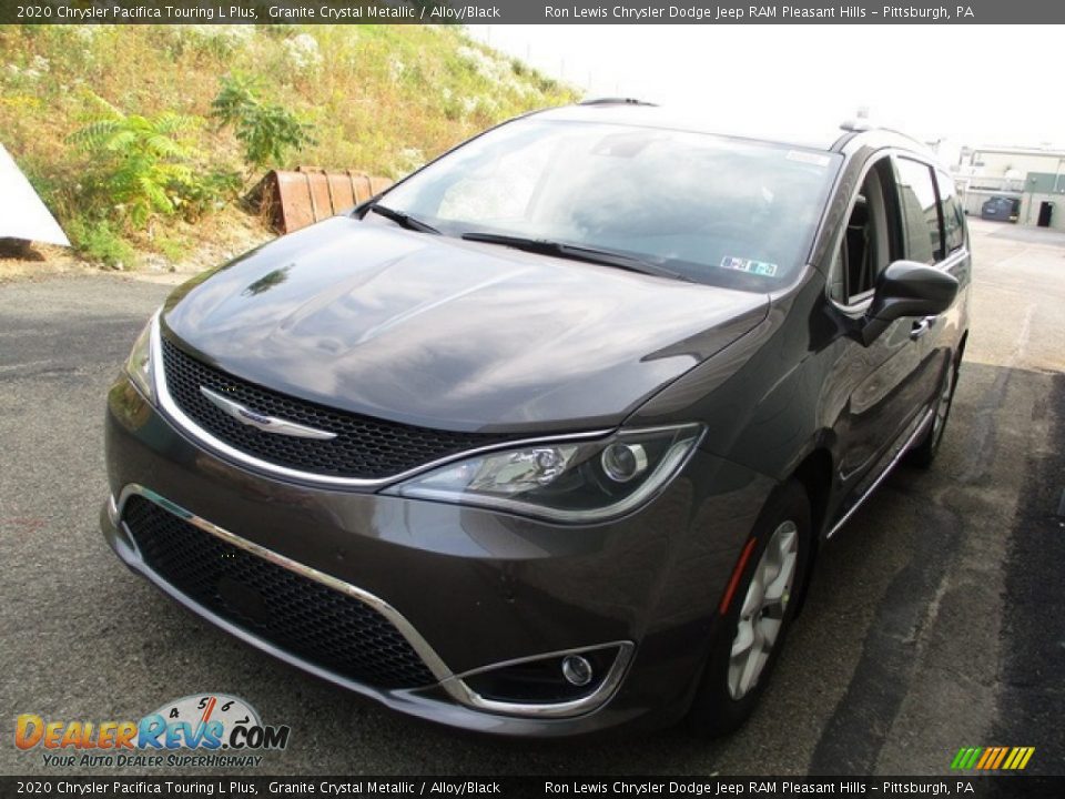 2020 Chrysler Pacifica Touring L Plus Granite Crystal Metallic / Alloy/Black Photo #6