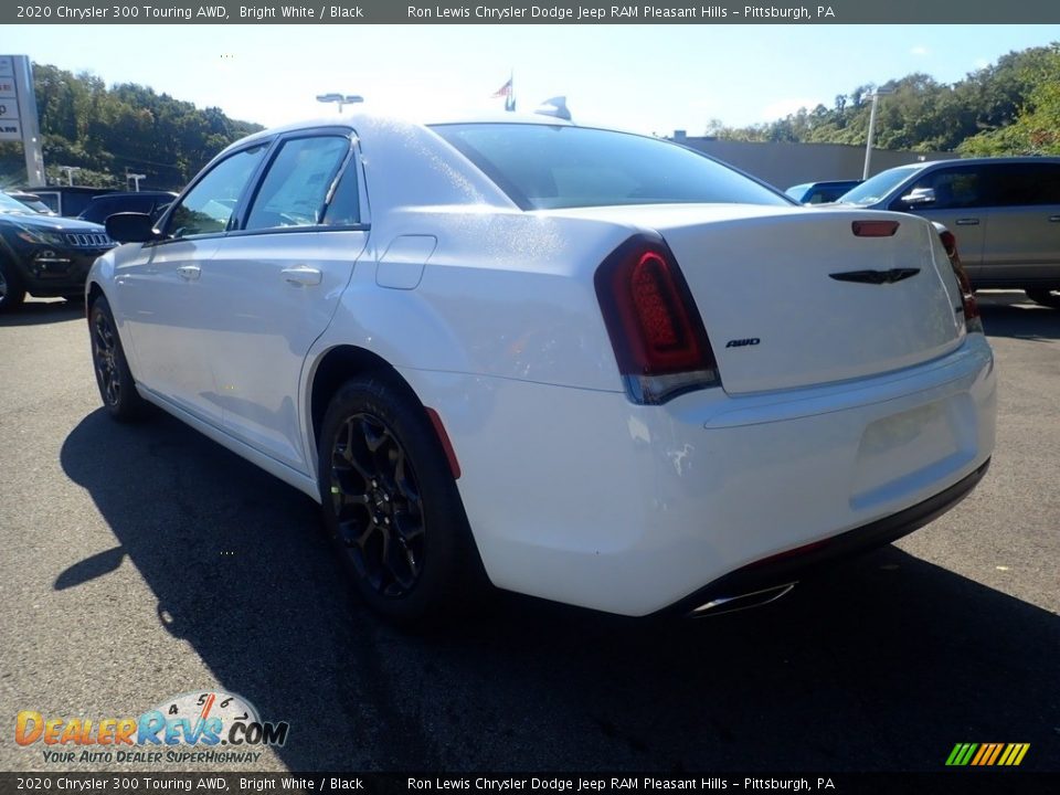 2020 Chrysler 300 Touring AWD Bright White / Black Photo #8