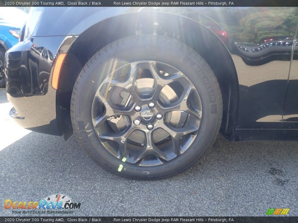 2020 Chrysler 300 Touring AWD Gloss Black / Black Photo #6