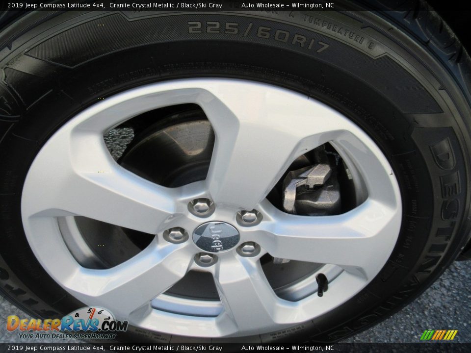 2019 Jeep Compass Latitude 4x4 Granite Crystal Metallic / Black/Ski Gray Photo #7
